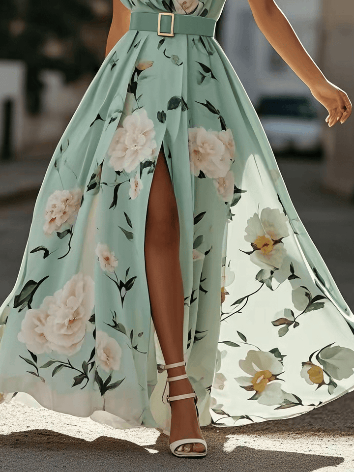 Julie | Robe Maxi Chiffon Florale à Épaules Dégagées Vert Clair Henri Lyon