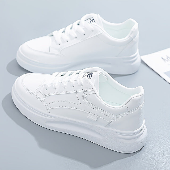 Baskets blanches chic confort léger Henri Lyon