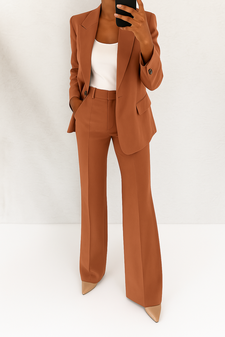 Brenda - Ensemble Tailleur Intemporel Henri Lyon