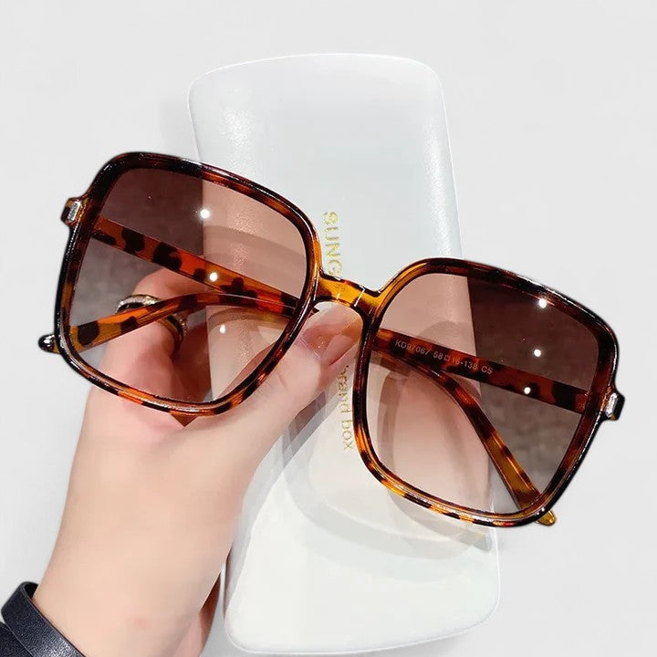 Destinie | Lunettes de Soleil Élégantes Henri Lyon