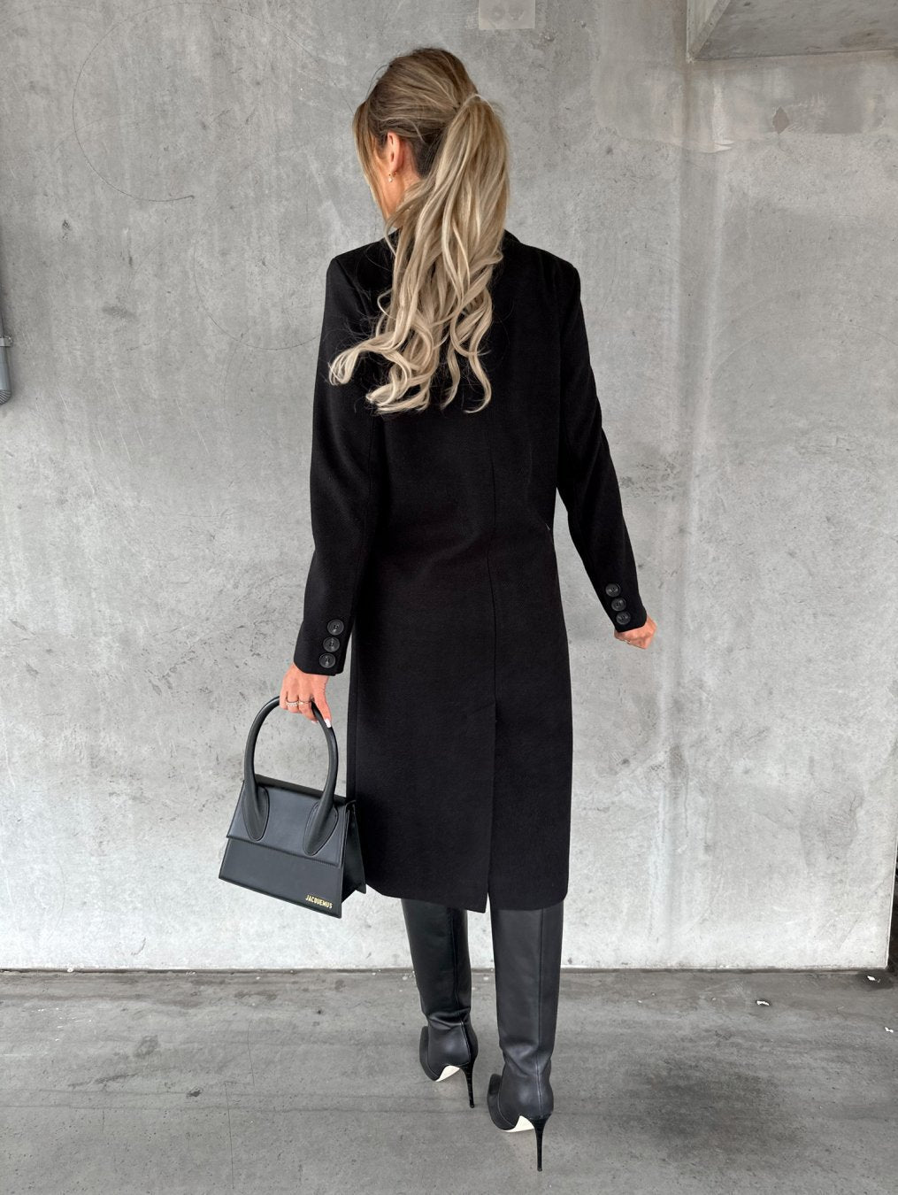 Jolie | Manteau Intemporel Henri Lyon