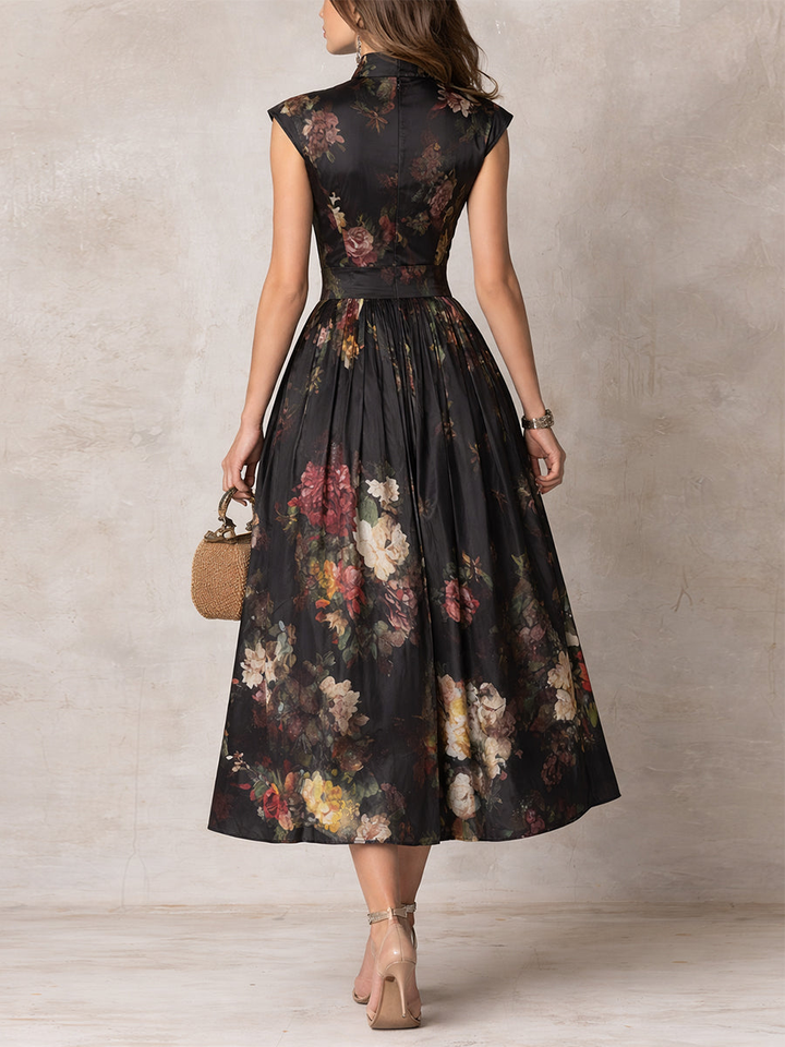 Patricia | Robe Midi Plissée en Satin Floral Noir Henri Lyon