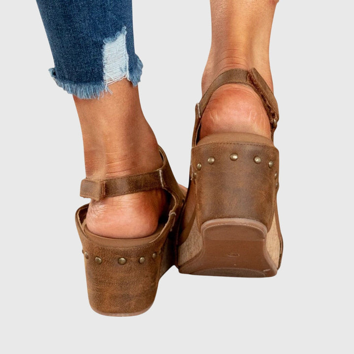 Marni - Sandales orthopédiques élégantes Henri Lyon