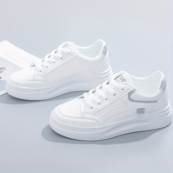 Baskets blanches chic confort léger Henri Lyon
