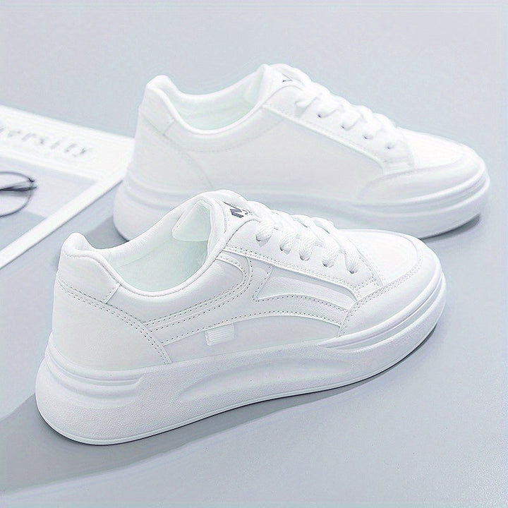 Baskets blanches chic confort léger Henri Lyon